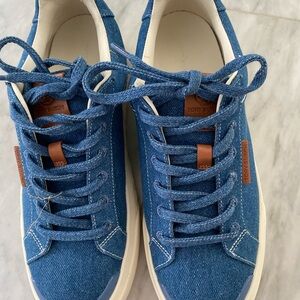 Tory Burch Ladybug Sneaker - denim size 8